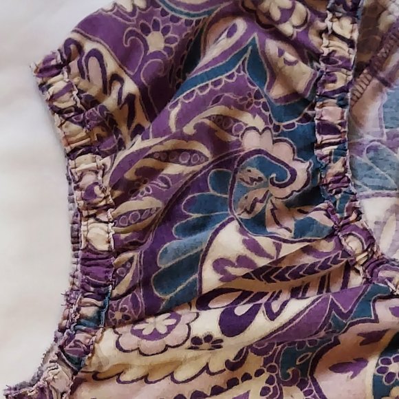 Liz&Co. Cap sleeve cotton top. - Picture 2 of 7